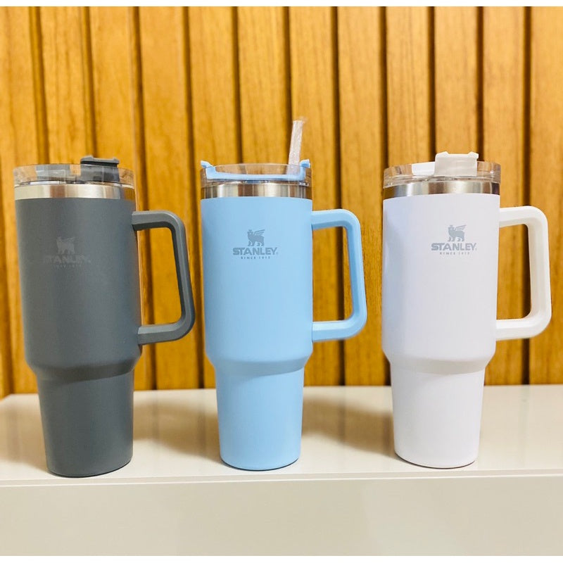 Stanley-Copo Termico com Tampa Canudo em Aço Inoxidável (ÚLTIMAS UNIDADES)