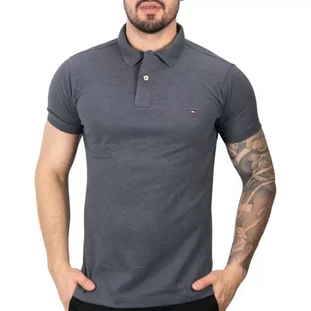 Camisa Polo Tommy - COMPRE 1 E LEVE 2 (ÚLTIMAS UNIDADES)